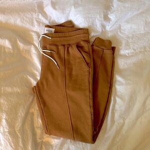 MATE joggers
